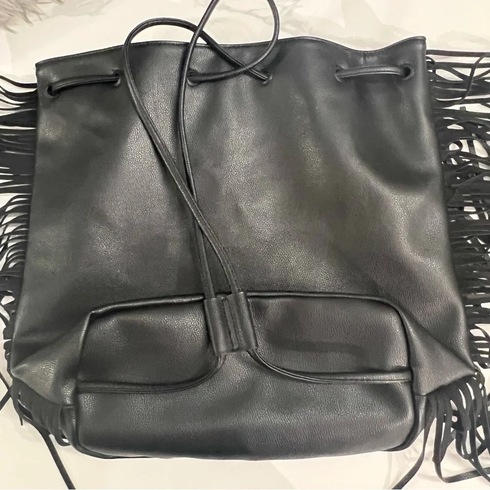 NWOT VICTORIA’S SECRET black boho fringe bag - Picture 7 of 12